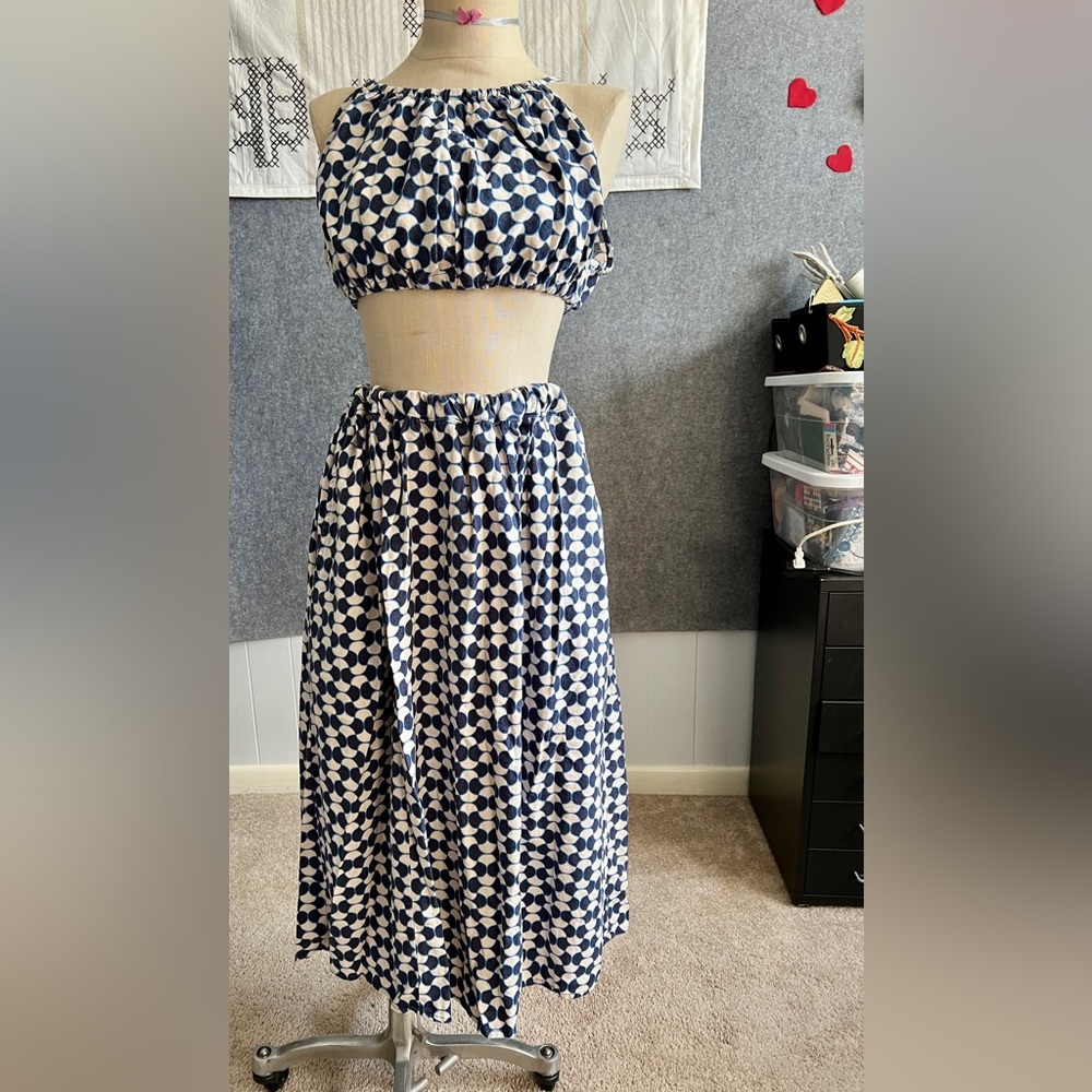 Blue Linen Crop and Skirt Matching Set - Picture 3 of 17